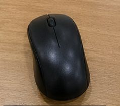 Mouse Wireless Hitam